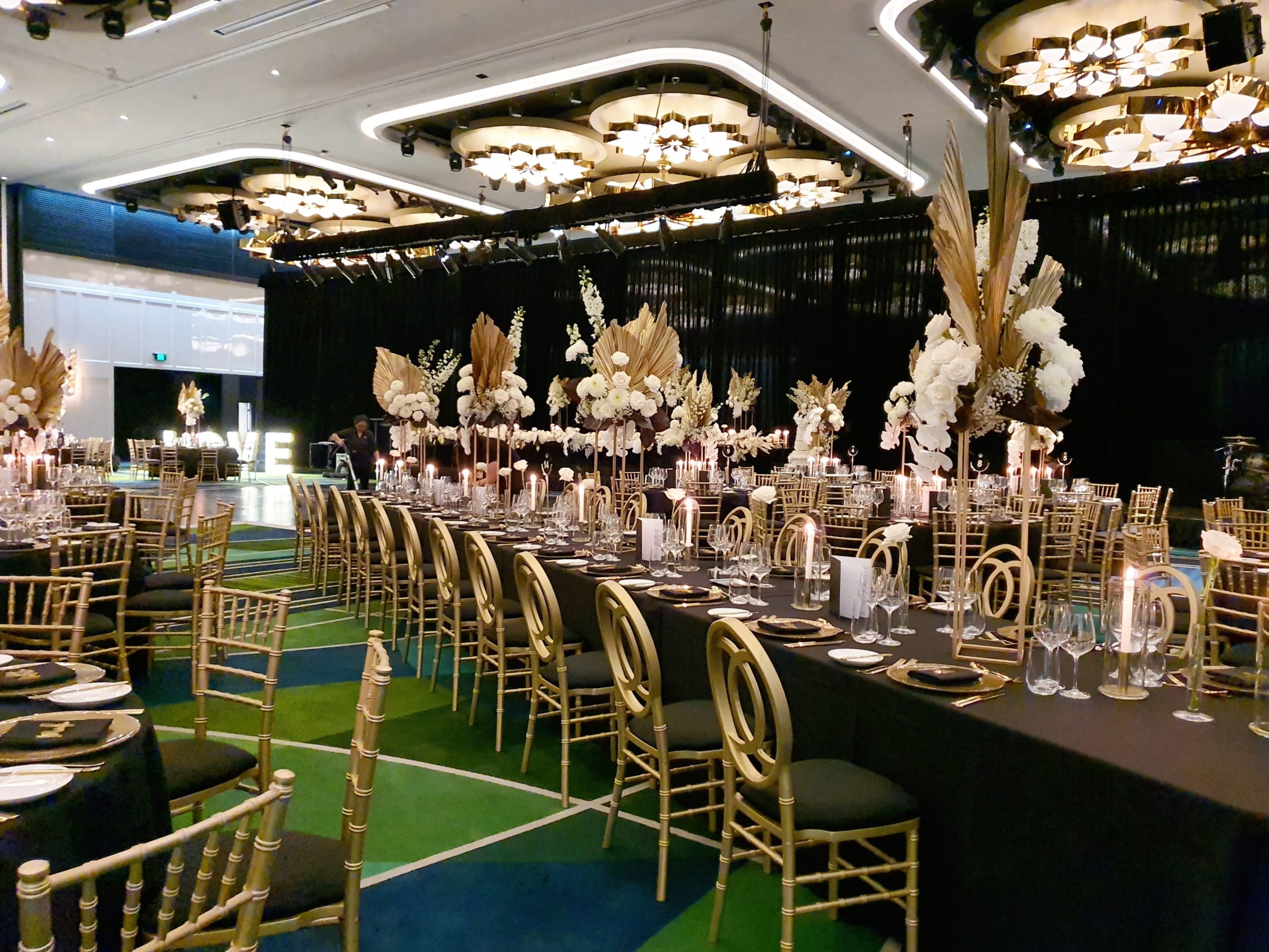gold wedding chair hire Perth <a href='#' class='view-taggged-products' data-id=2819>Click to View Products</a><div class='taggged-products-slider-wrap'><div class='heading-tag-products'></div><div class='taggged-products-slider'></div></div><div class='loading-spinner'><i class='fa fa-spinner fa-spin'></i></div>